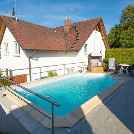 Eva Lange * Uhldingen-Mühlhofen