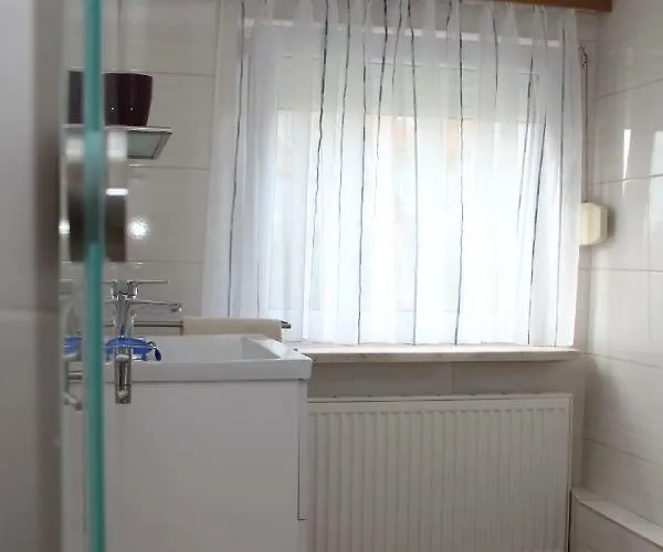 Eva Lange * الدنغن مولهوفن