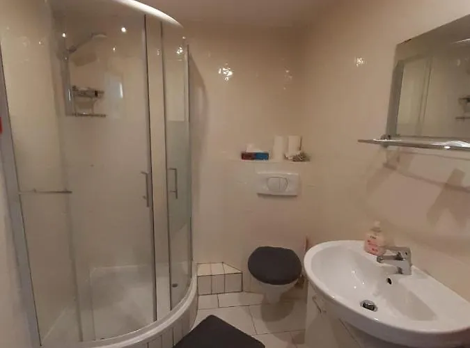 Eva Lange الدنغن مولهوفن